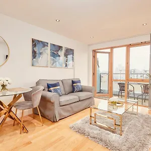 Deluxe Apt, River Canal View& Free Parking! Leeds (West Yorkshire)