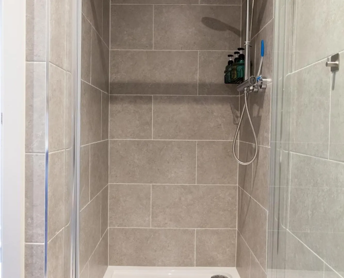 1 Bedroom Flat - Long Term Stay Rates-Contractors-Professionals-Relocation Leeds  0*, Leeds (West Yorkshire) United Kingdom